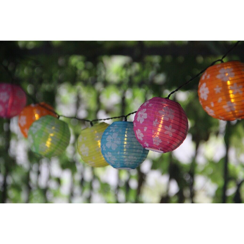 Thumbnail image for960105 10 LEDS FABRIC LANTERNS SOLAR STRING LIGHTS: 