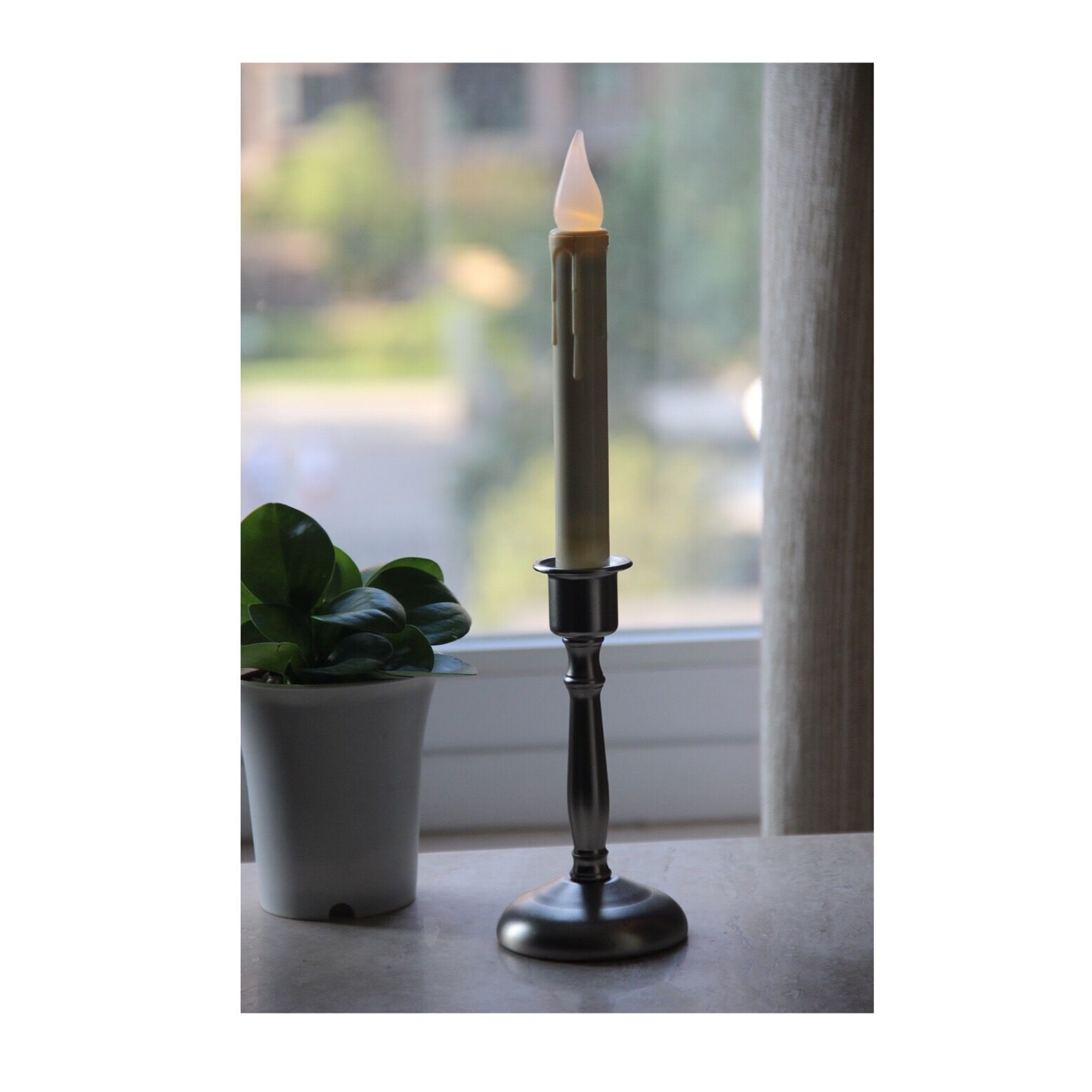 Thumbnail image for72010010 FLAMELESS IVORY DRIP BATTERY TAPER WITH PEWTER STAND: 