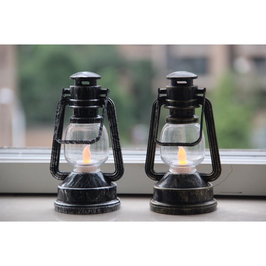 Thumbnail image for910150 PLASTIC TINY LANTERN: 