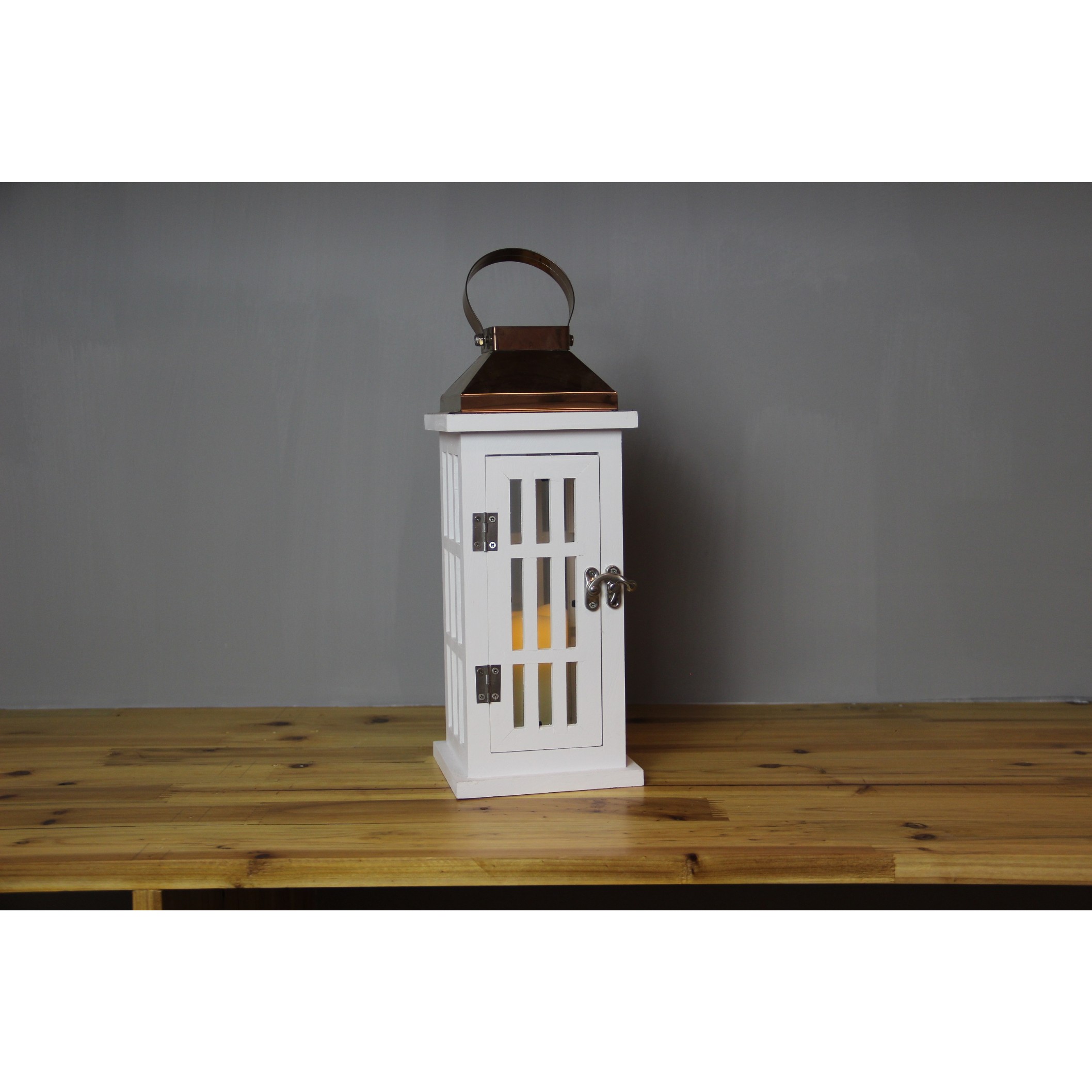 Thumbnail image for910293 WHITE WOODEN LANTERN: 